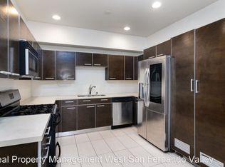 1717 Malcolm Ave APT 301, Los Angeles, CA 90024