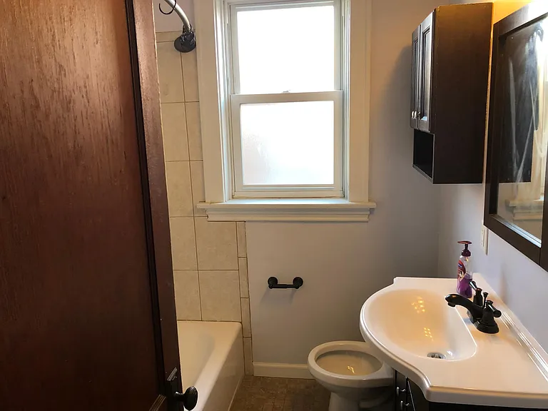 1025 Art Hill Pl #2 — Photo 2