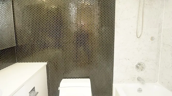 Rented by Thrasher Real Estate | media 25