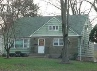 1432 S End Pkwy, Plainfield, NJ 07060
