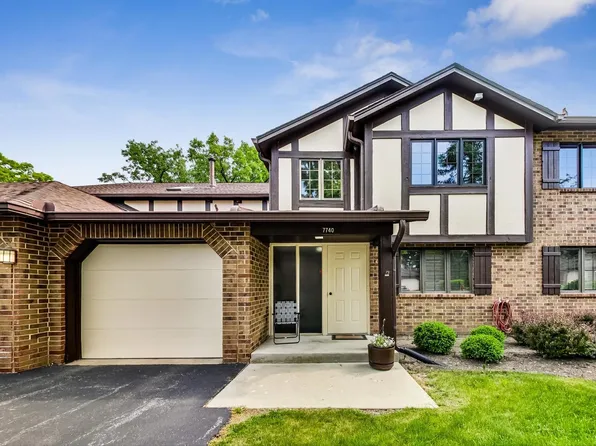 7740 W Foresthill Ln APT 2CR, Palos Heights, IL 60463