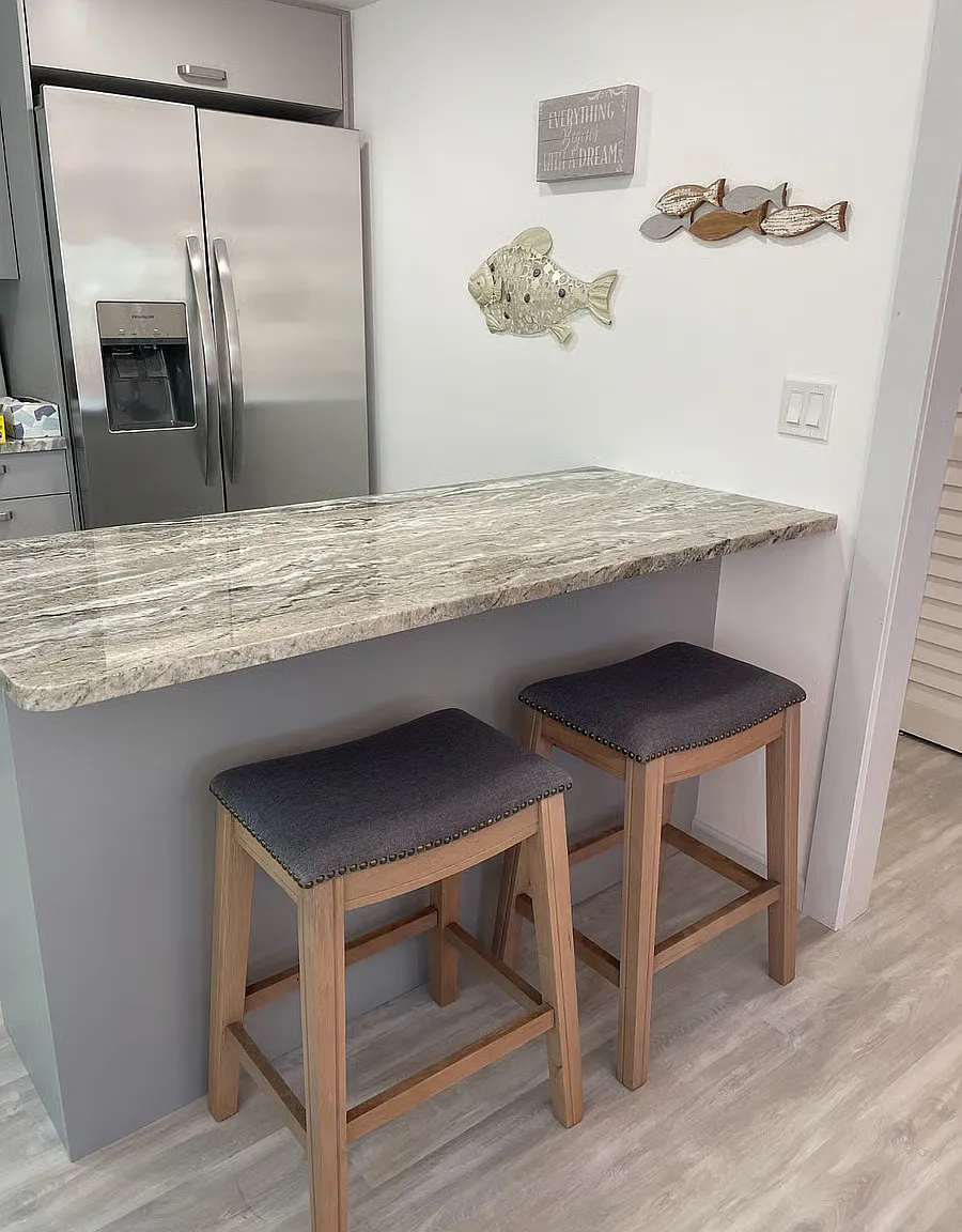 1 bed, 635 sqft, $3,042 — Photo 3