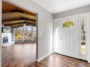 352 Oak Knoll Rd, Ukiah, CA 95482