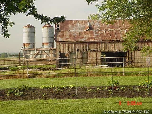 1st image of 322 Old Highway 20 E