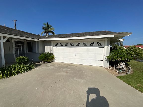 3rd image of 16114 Grayville Dr