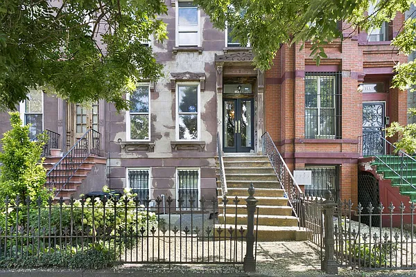 Rented by Compass | media 4