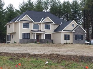 23 Charterpoint Rd, Watervliet, NY 12189