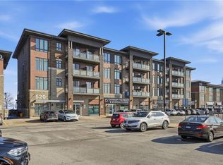 520 Service Rd #411, Grimsby, ON L3M0C9
