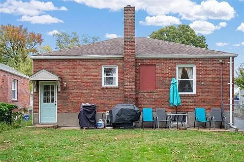 2311 Goodale Ave — Photo 14