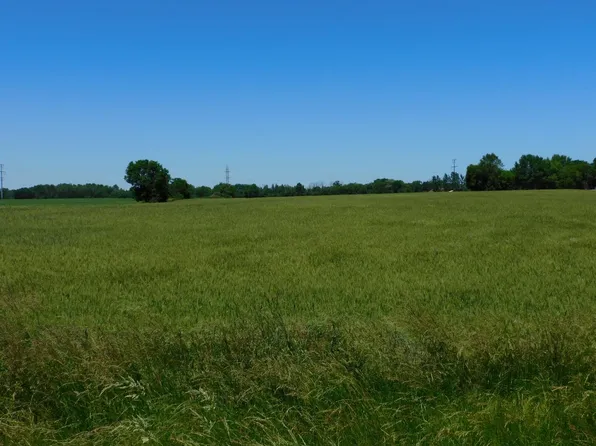 Lt2 W 7 MILE ROAD, Franksville, WI 53126