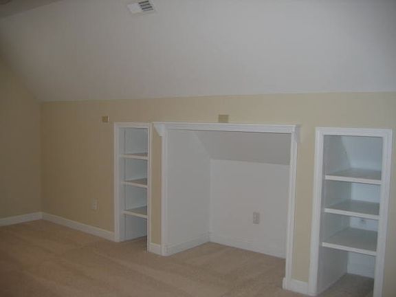 Bonus room. 5th bedroom with built ins