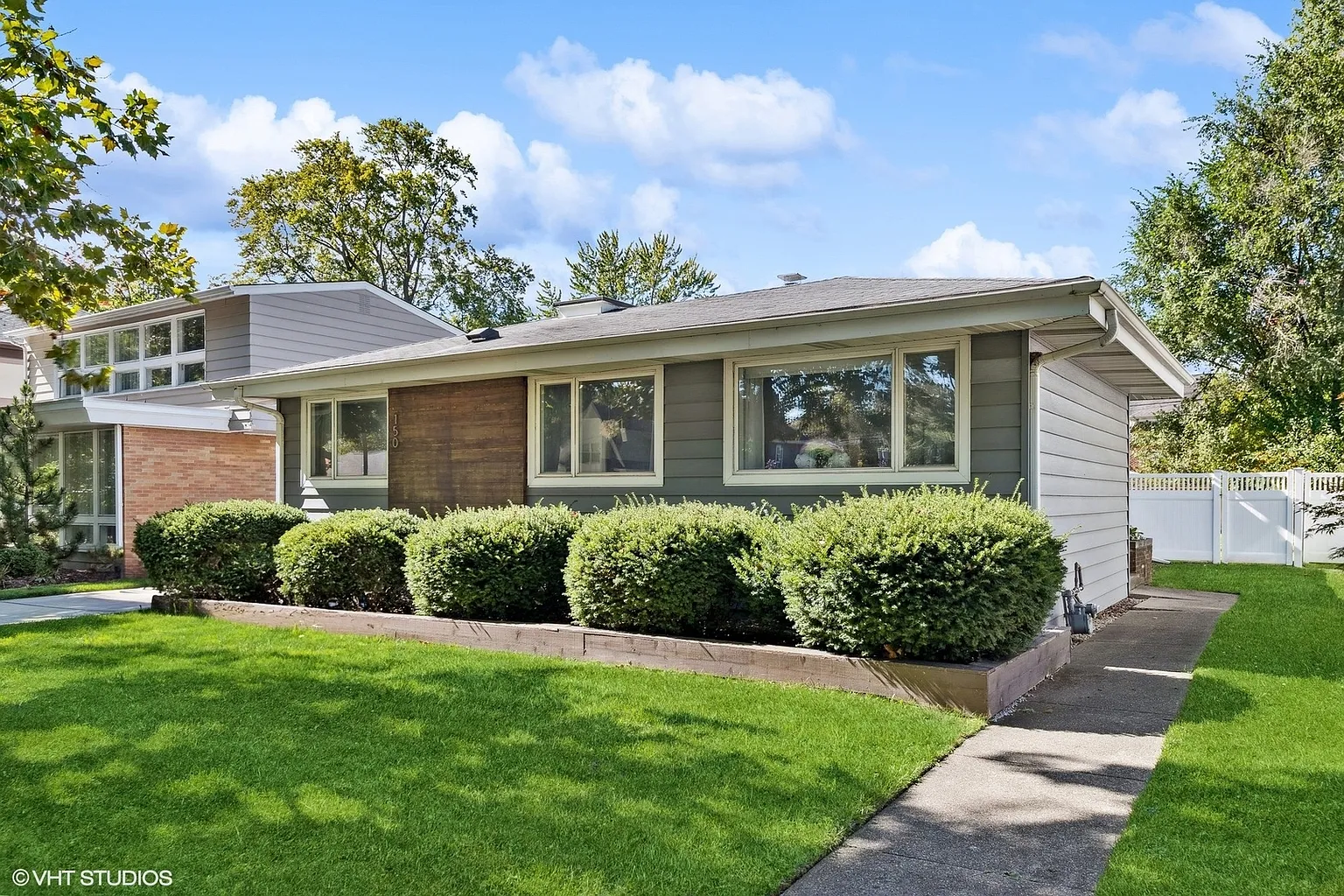 150 N Caroline Ave photo 1