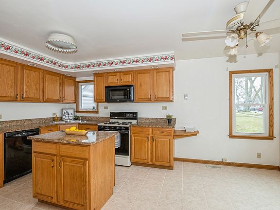 4th image of 9246 S 49th Ct