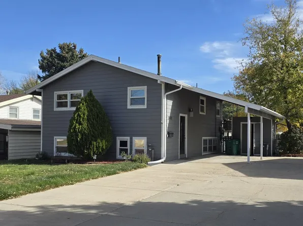 2677 Monterey Dr, Sidney, NE 69162