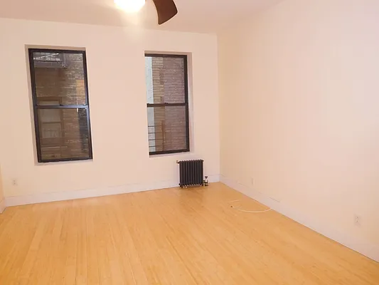 Rented by BRICK & GALO REALTY CORP | media 23