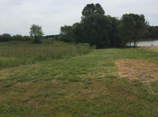 70 Walker Lake Dr, Carrollton, GA 30117