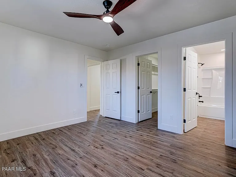 3164 N Yavapai Rd #B — Photo 5