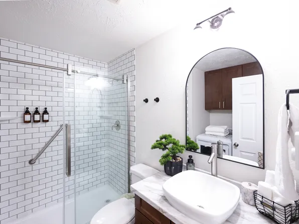 403 E 8th Ave #1, Spokane, WA 99202