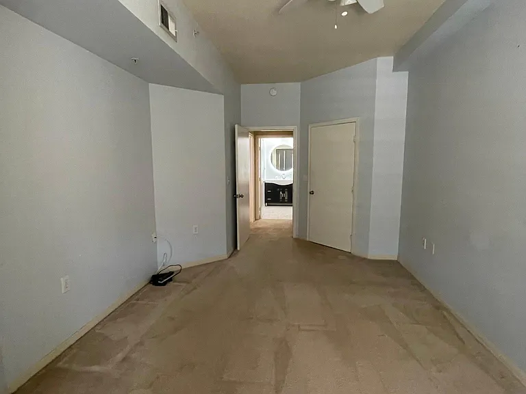 100 4th Ave S #229 — Photo 17