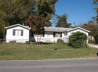 2849 W Grand St, Springfield, MO 65802