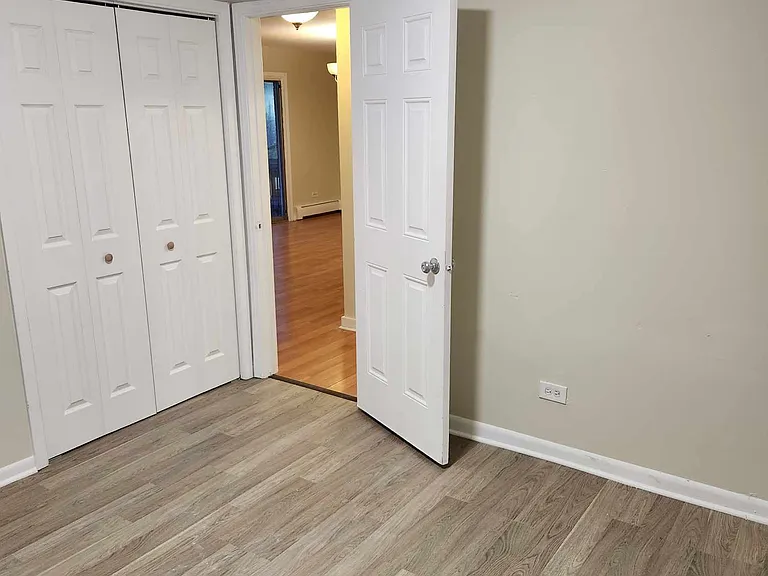 1319 N Baldwin Ct #2D — Photo 9