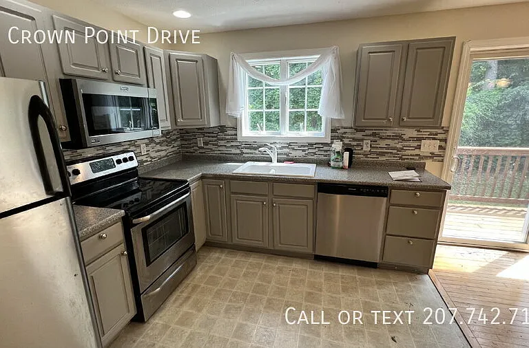 61 Crown Point Dr — Photo 17