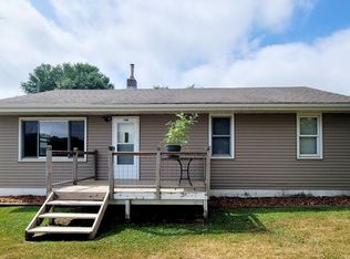 19042 95th St NE, Oak Park, MN 56357