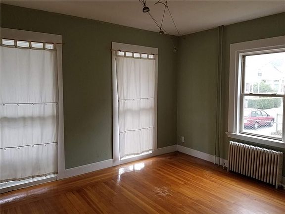 5th image of 0 Tyler St #1