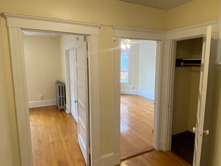 25 Fairfield St #6 — Photo 21