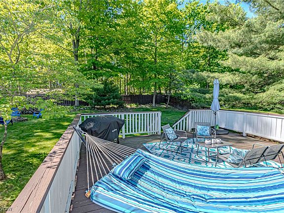 4th image of 1310 Waldo Way