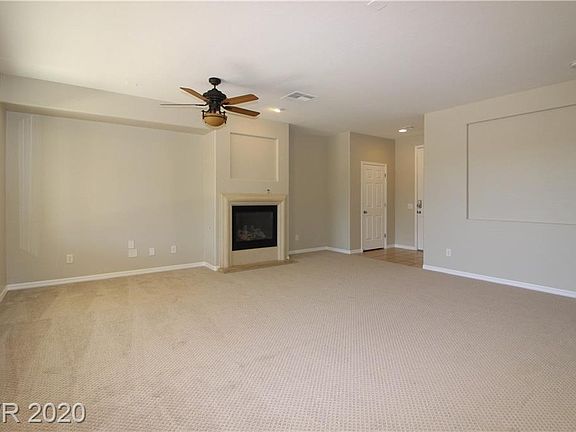 3rd image of 7136 Royal Melbourne Dr