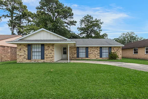 104 Plaza Village Dr Photo 1 104 Plaza Village Dr Photo 1