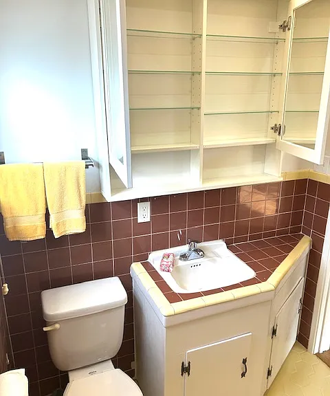 5262 Willowcrest Ave #5262 — Photo 9
