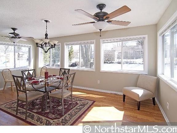 5th image of 3734 Dennis Ln