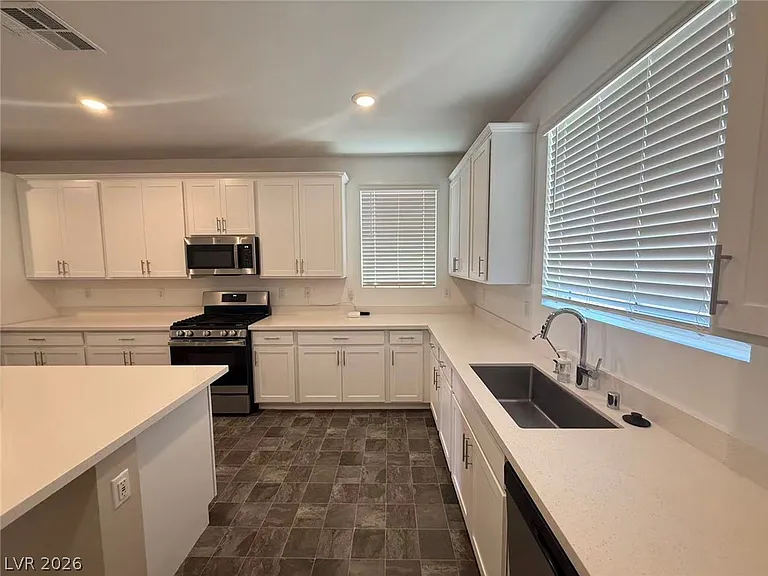 9989 Caton Ct — Photo 2