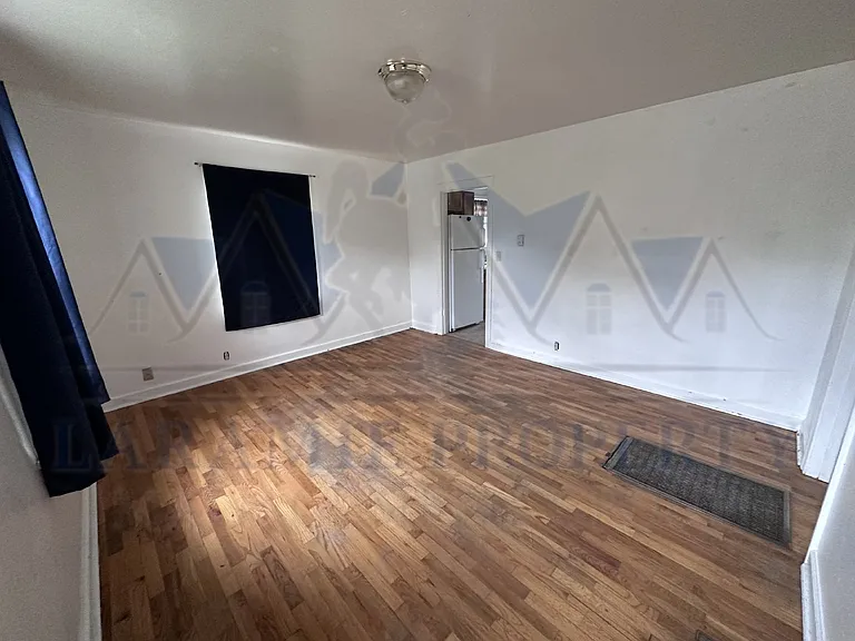 918 E Gibbon St — Photo 9