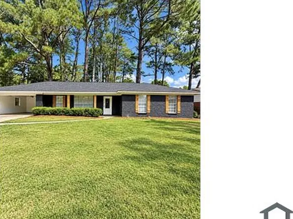 1132 Verbena St, Jackson, MS 39212