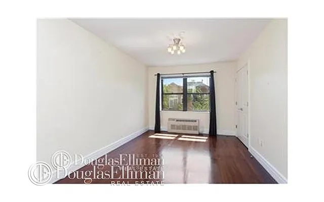 Rented by Douglas Elliman | media 31