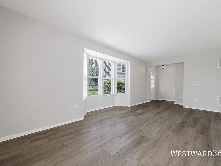 24821 Gates Ct — Photo 8