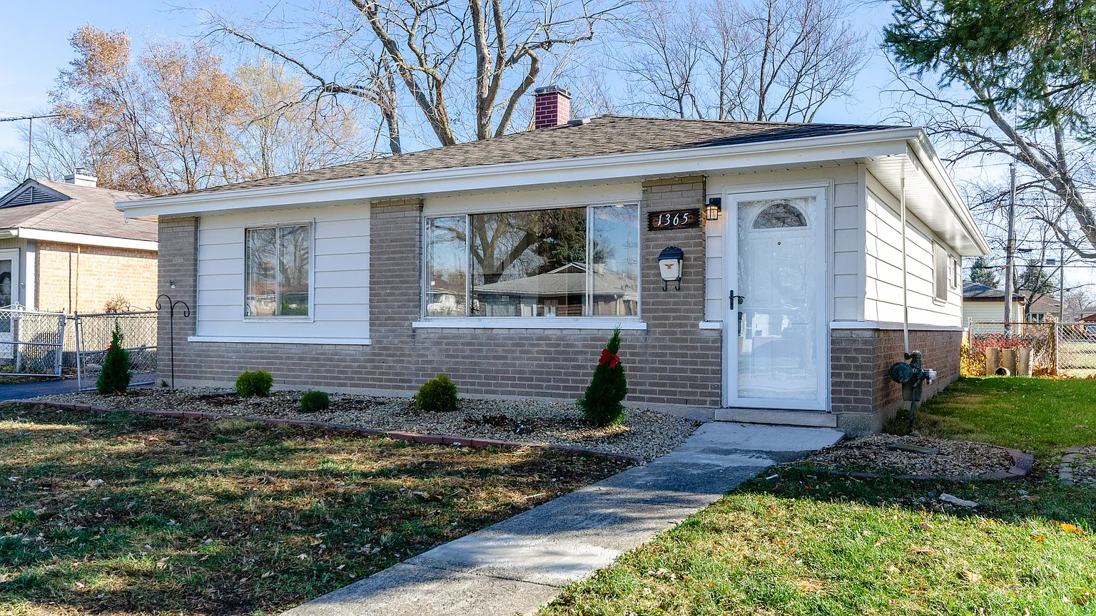 1365 Imperial Ave photo 1