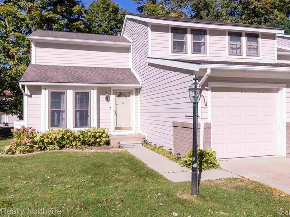 22853 Cranbrooke Dr, Novi, MI 48375