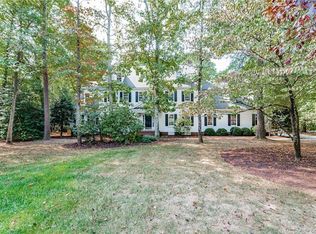 2710 Aylesford Dr, Midlothian, VA 23113