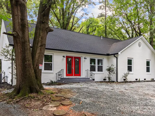 4718 Rolling Hill Dr, Charlotte, NC 28213