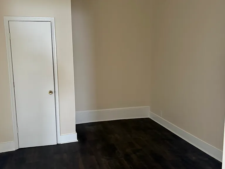 108 Market St — Photo 7