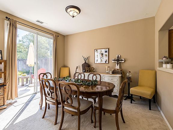 5th image of 4884 N Crestmoor Ave