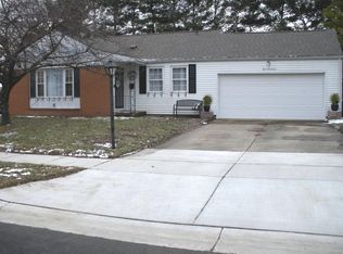 417 Cedar Hts, Circleville, OH 43113