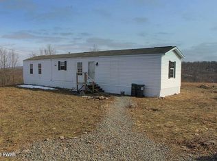 100 Bortree Rd, Moscow, PA 18444