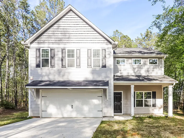 102 Peyton Ct — Photo 1