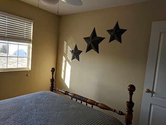 upstairs bedroom 2