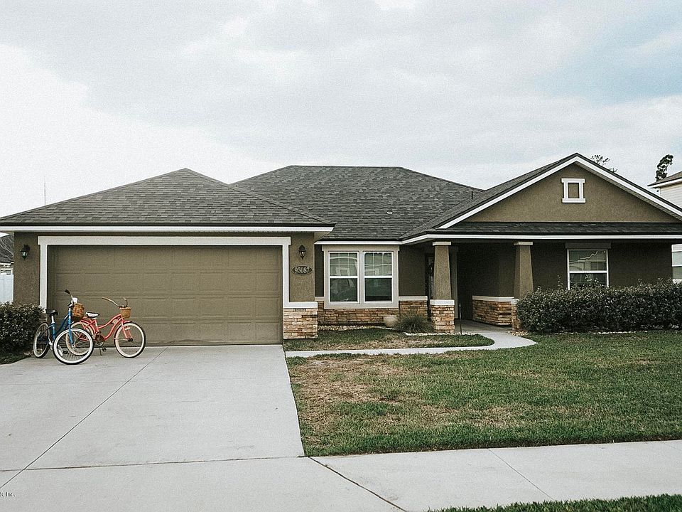 1st image of 95087 Bellflower Way